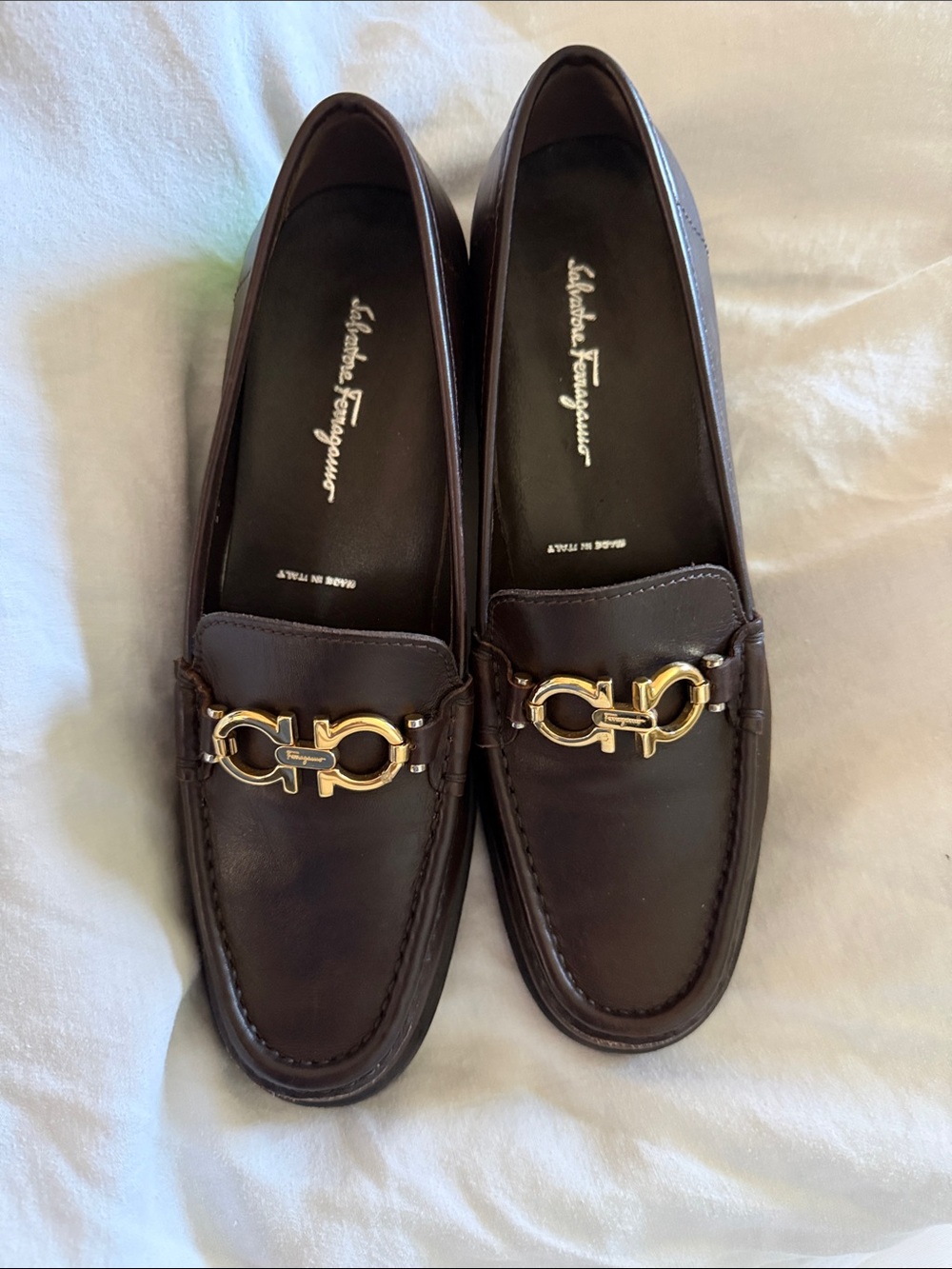 Like New Salvatore Ferragamo brown loafers size 6